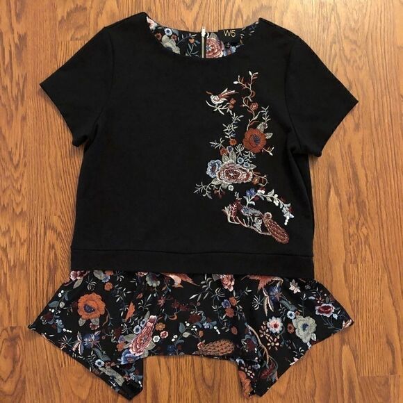 W5 Black Floral Embroidered Tee - Picture 1 of 6